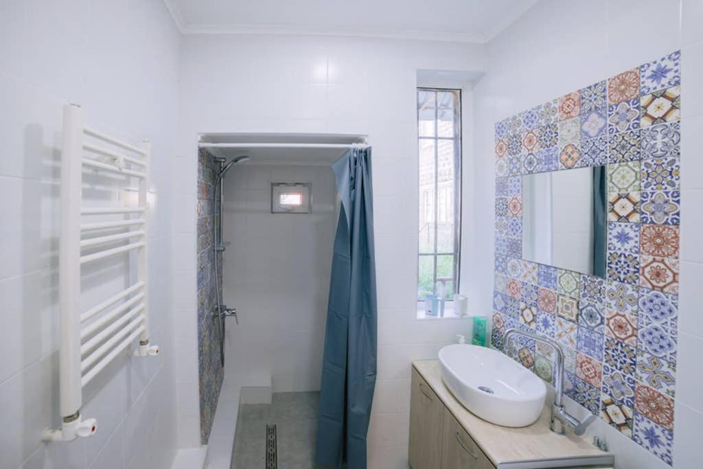 New Central Apartment In Gjoumri Kültér fotó